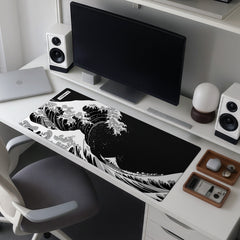 The Great Wave: Black & White